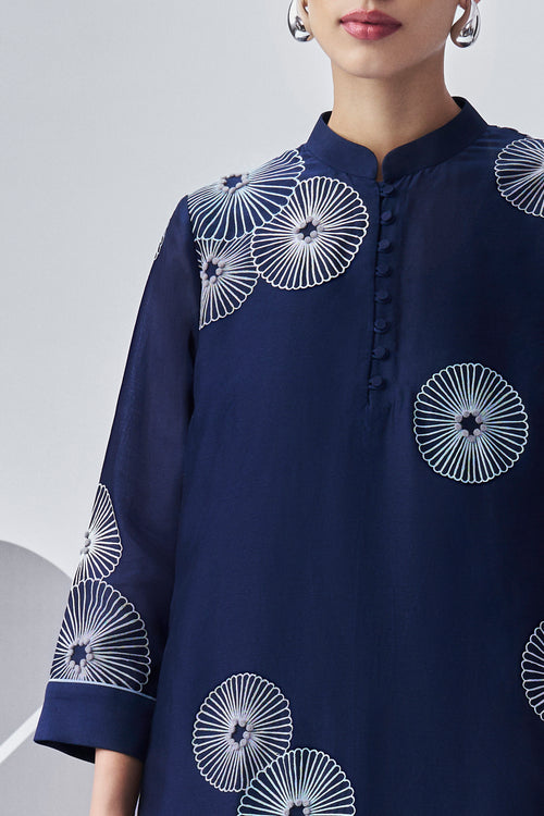 NB UR-30 Chrysanthemum Apple Hem Kurta