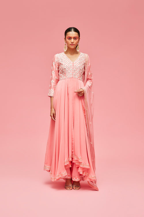 Exclusive Range Of Latest Collection Handcrafted Luxury Pret Trending Styles Top Designer Festive Collection Sustainable Free Shipping Buy Online Securely Lehenga Kurta Sets Anarkali Fusion Indo Western Saris Kaftans Dhoti Sets Capes Draped Dresses Bridesmaids Trousseau Indian Wedding Diwali Occasion.